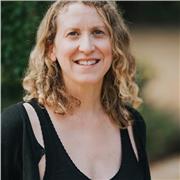 Besoin d'une prof spécialisée en marketing et rédaction ? Contactez-moi !